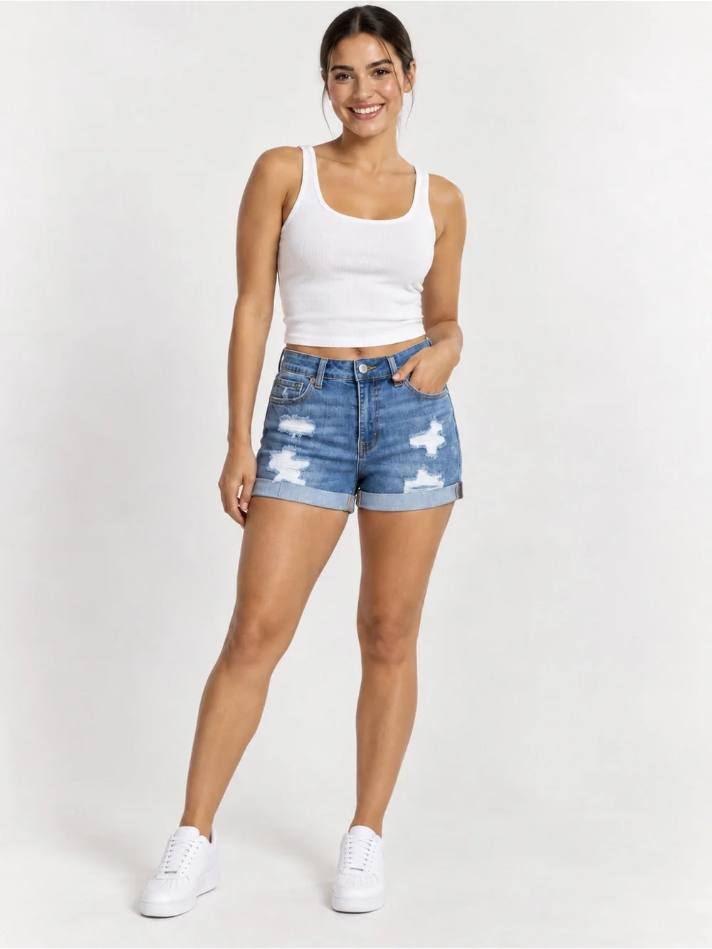 Aeropostale Women’s Size 4 High Rise Midi 3” Distressed Stretch Denim Shorts NWT